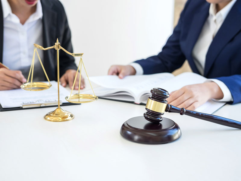 律师事务所：法律界的灯塔